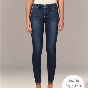 Gently used Abercrombie skinny jeans